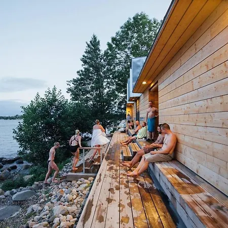 Roost Kinapori * Helsinki